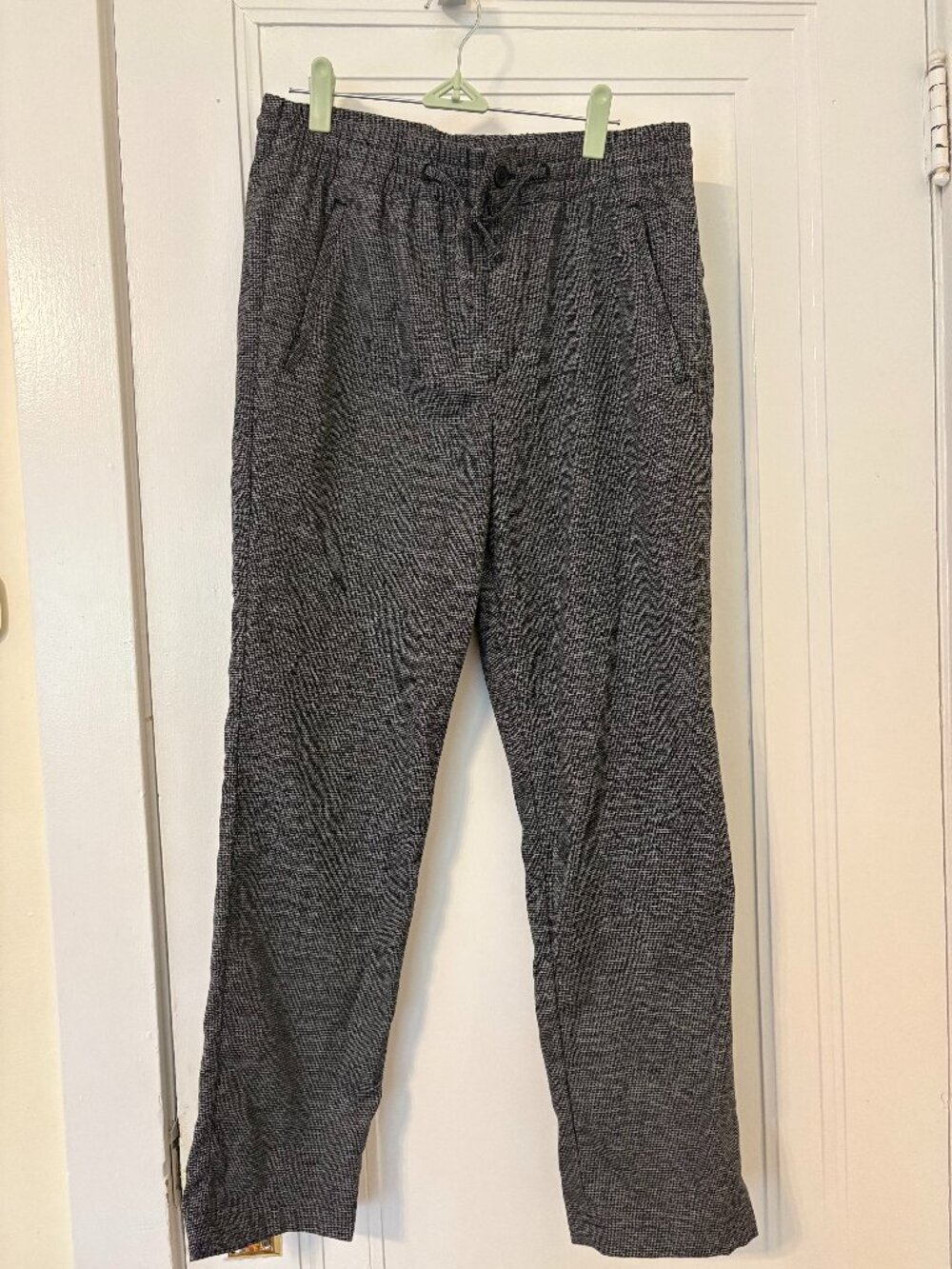 H&M Men's Grey Houndstooth Drawstring Trousers Relaxed Tapered Fit Small